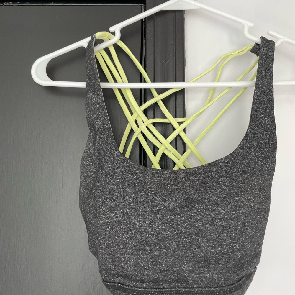 Born Primitive sports bra size Medium